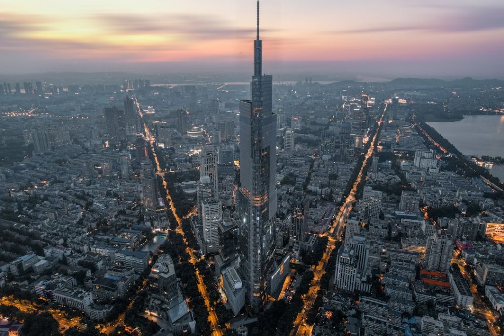 Développer sa présence internationale sur Etsy : solutions technologiques pour artisans français